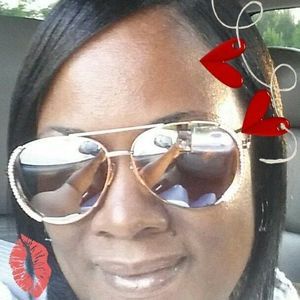 Meet your Posher, Candace